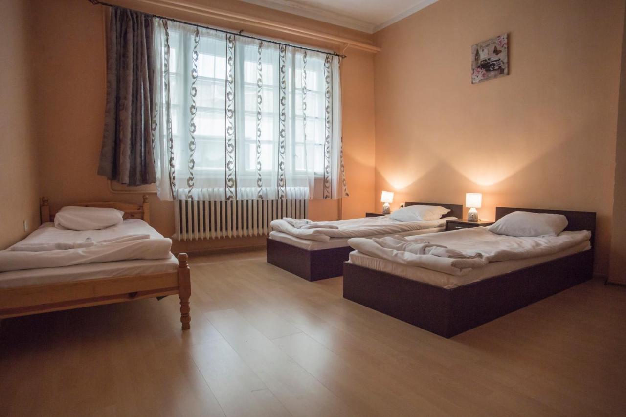 Serdika Hostel *